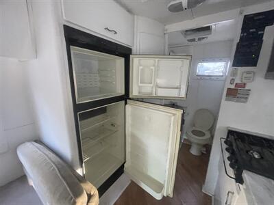 2006 Gulf Stream M-B VISTA CRUISER   - Photo 39 - Brea, CA 92822