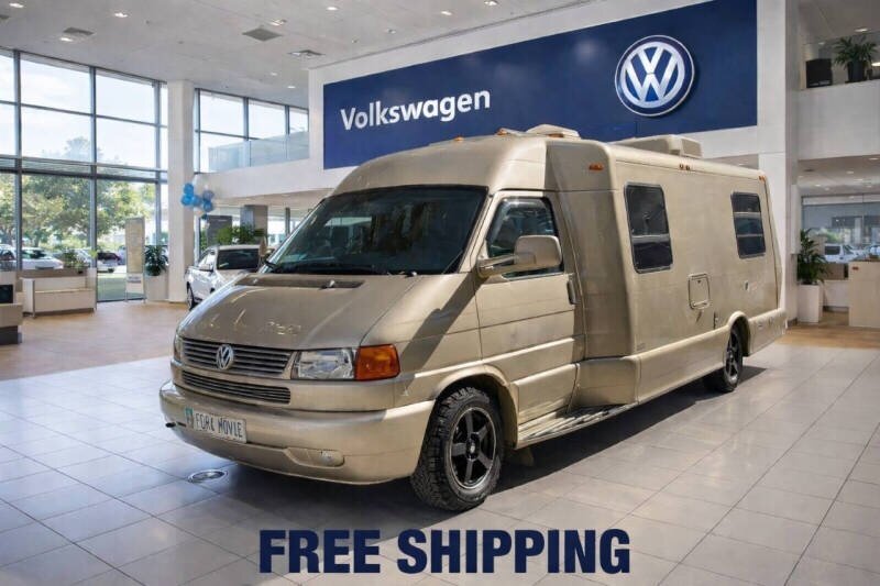2004 Winnebago Rialta 22H QD  