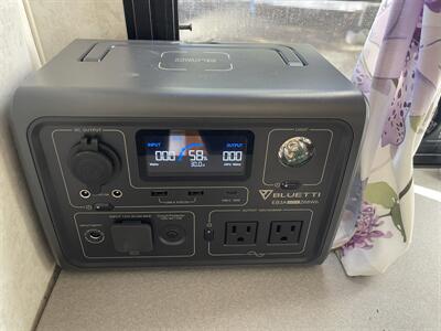 2004 Winnebago Rialta 22H   - Photo 33 - Chino Hills, CA 91709