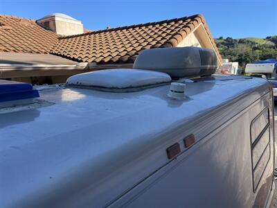 2004 Winnebago Rialta 22H   - Photo 40 - Chino Hills, CA 91709