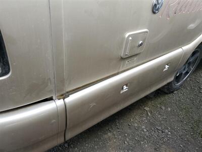 2004 Winnebago Rialta 22H   - Photo 14 - Chino Hills, CA 91709