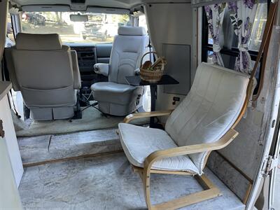 2004 Winnebago Rialta 22H   - Photo 36 - Chino Hills, CA 91709