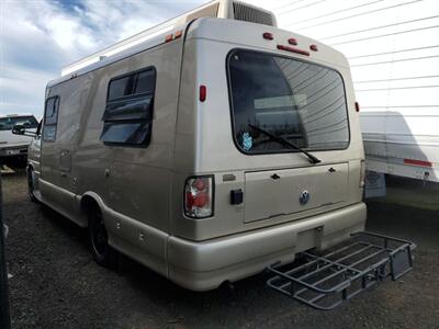 2004 Winnebago Rialta 22H   - Photo 8 - Chino Hills, CA 91709