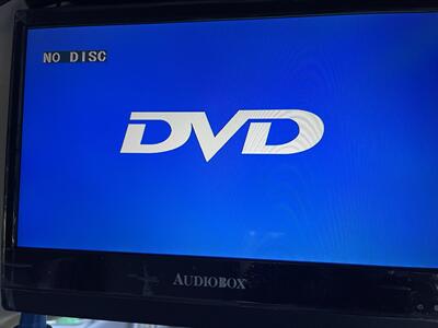 2004 Winnebago Rialta 22H   - Photo 15 - Chino Hills, CA 91709