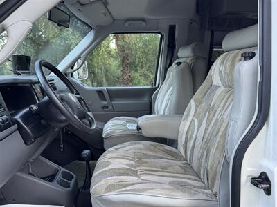 2002 Winnebago Rialta 22QD - Photo 71 - Chino Hills, CA 91709