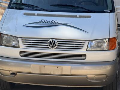 2002 Winnebago Rialta 22QD   - Photo 22 - Chino Hills, CA 91709
