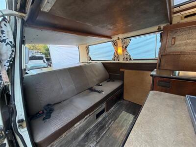 1984 Winnebago Camper Van - Photo 20 - San Diego, CA 91977