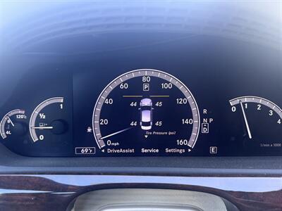 2013 Maybach Mercedes BLUETEC   - Photo 21 - Brea, CA 92822