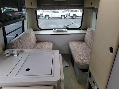 2002 Winnebago Rialta 22QD - Photo 18 - Chino Hills, CA 91709