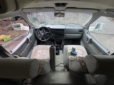 2002 Winnebago Rialta 22QD   - Photo 65 - Chino Hills, CA 91709