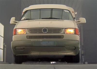 2002 Winnebago Rialta 22QD - Photo 7 - San Diego, CA 91977
