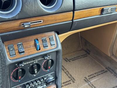 1982 Mercedes-Benz 240 D   - Photo 46 - Chino Hills, CA 91709