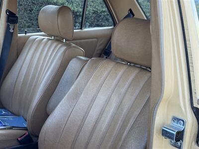 1982 Mercedes-Benz 240 D   - Photo 49 - Chino Hills, CA 91709