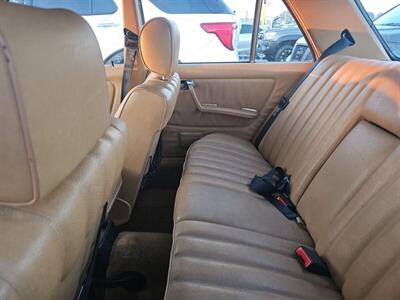 1982 Mercedes-Benz 240 D   - Photo 19 - Chino Hills, CA 91709