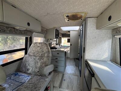 2004 Winnebago RIALTA 22QD   - Photo 60 - Chino Hills, CA 91709