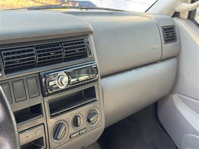 2004 Winnebago RIALTA 22QD   - Photo 62 - Chino Hills, CA 91709
