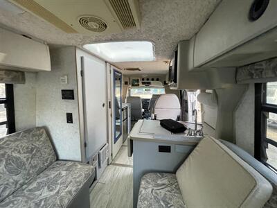 2004 Winnebago RIALTA 22QD   - Photo 53 - Chino Hills, CA 91709