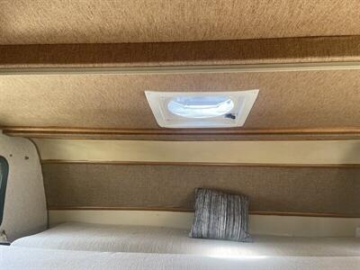 2002 Winnebago Vista 21B  Rialta - Photo 37 - Chino Hills, CA 91709