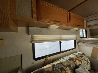 2002 Winnebago Vista 21B  Rialta - Photo 34 - Chino Hills, CA 91709