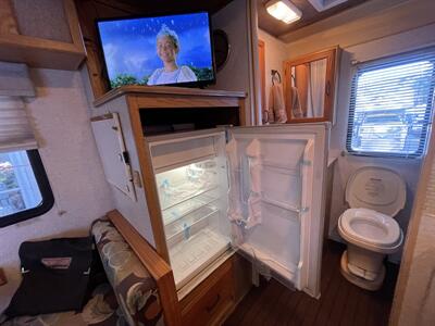 2002 Winnebago Vista 21B  Rialta - Photo 10 - Chino Hills, CA 91709
