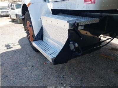 2014 Kenworth CARGO T370   - Photo 12 - San Diego, CA 91977