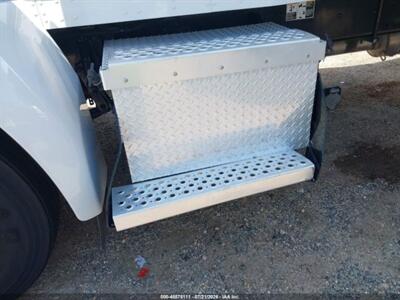 2014 Kenworth CARGO T370   - Photo 6 - San Diego, CA 91977