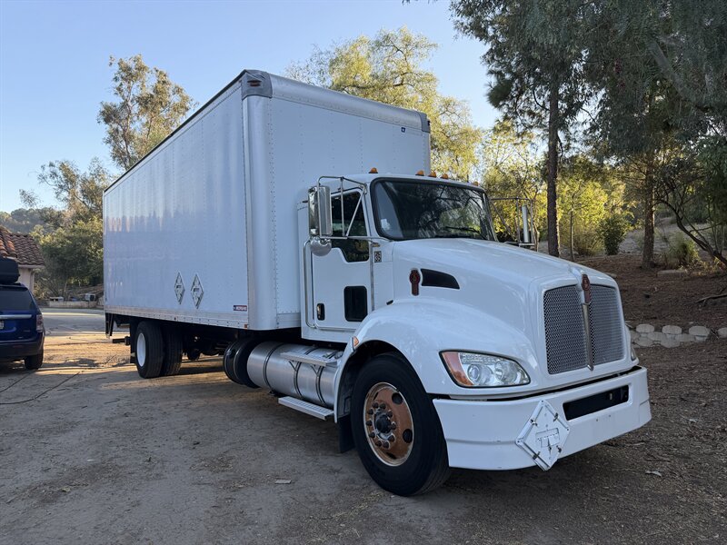 2014 Kenworth CARGO T370  