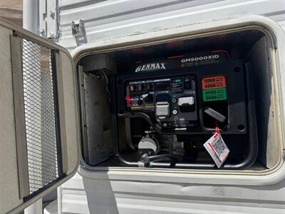2013 Ford F-250 LANCE Camper   - Photo 58 - San Diego, CA 91977
