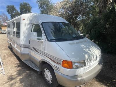 2000 Winnebago Rialta 22QD - Photo 13 - Brea, CA 92822