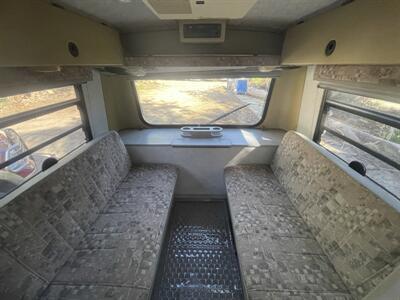 2000 Winnebago Rialta 22QD - Photo 23 - Brea, CA 92822