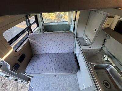 1999 WINNEBAGO EuroVan CAMPER   - Photo 32 - Chino Hills, CA 91709