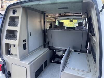 1999 WINNEBAGO EuroVan CAMPER   - Photo 36 - Chino Hills, CA 91709