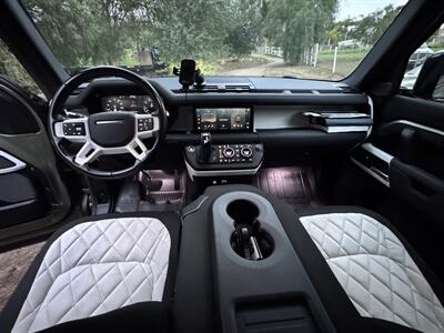 2022 Land Rover Defender 110 G4 CHALLENGE   - Photo 3 - Chino Hills, CA 91709
