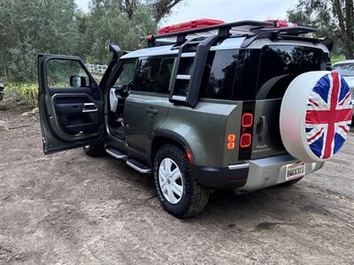 2022 Land Rover Defender 110 G4 CHALLENGE   - Photo 7 - Chino Hills, CA 91709