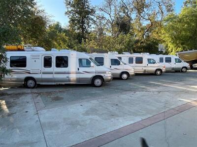 2004 Winnebago Rialta 22HD   - Photo 11 - San Diego, CA 91977