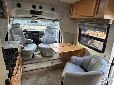 2004 Winnebago Rialta 22HD   - Photo 45 - San Diego, CA 91977