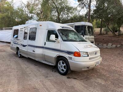 2004 Winnebago Rialta 22HD   - Photo 21 - San Diego, CA 91977