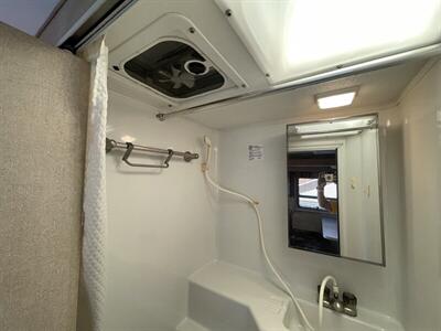 2016 LANCE 861   - Photo 8 - Chino Hills, CA 91709