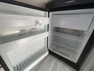 2022 LANCE 650 DIESEL NISSAN   - Photo 64 - Brea, CA 92822