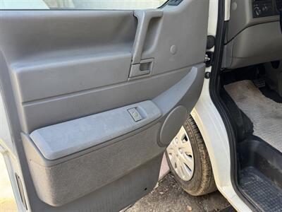 2002 Volkswagen EuroVan GLS   - Photo 24 - Chino Hills, CA 91709