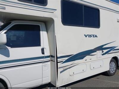 2002 Winnebago Rialta VISTA 21B   - Photo 15 - Chino Hills, CA 91709