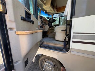 2003 Winnebago ADVENTURE 33V - Photo 22 - San Diego, CA 91977