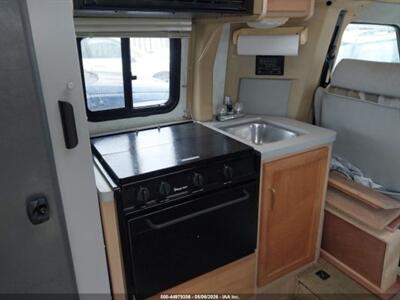 2001 Volkswagen EuroVan CAMPER - Photo 18 - San Diego, CA 91977