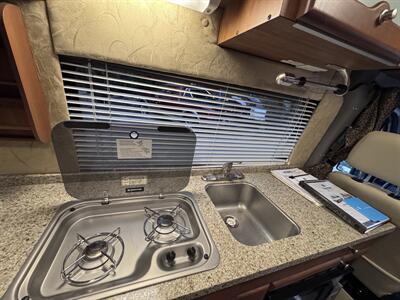 2013 Roadtrek SS AGILE 19 ft Sprinter   - Photo 5 - Brea, CA 92822