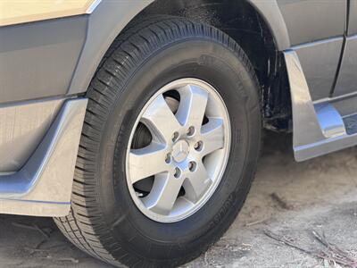 2013 Roadtrek SS AGILE 19 ft Sprinter   - Photo 63 - Brea, CA 92822