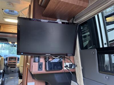 2013 Roadtrek SS AGILE 19 ft Sprinter   - Photo 13 - Brea, CA 92822