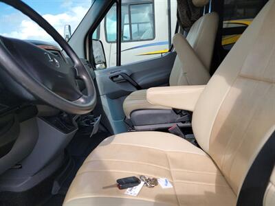 2013 Roadtrek SS AGILE 19 ft Sprinter   - Photo 17 - Brea, CA 92822