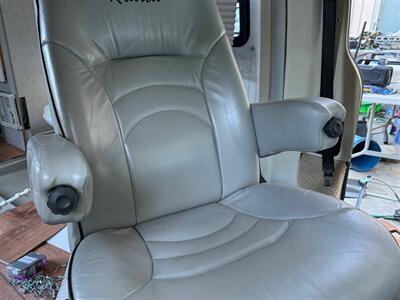 2002 Volkswagen EuroVan GLS  CamperVan - Photo 36 - Chino Hills, CA 91709