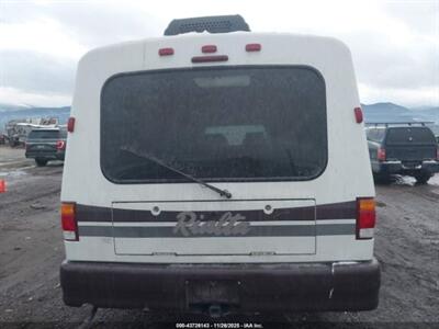 2000 Winnebago Rialta 22   - Photo 9 - Brea, CA 92822