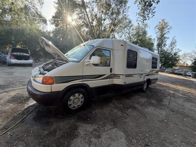 2000 Winnebago Rialta 22 - Photo 36 - San Diego, CA 91977